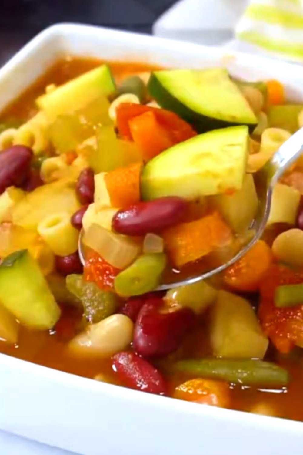 crockpot vegan minestrone soup recipe 02
